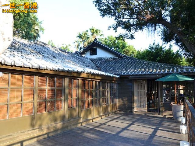 在餐廳繞了一下就走出來到觀景台嚕