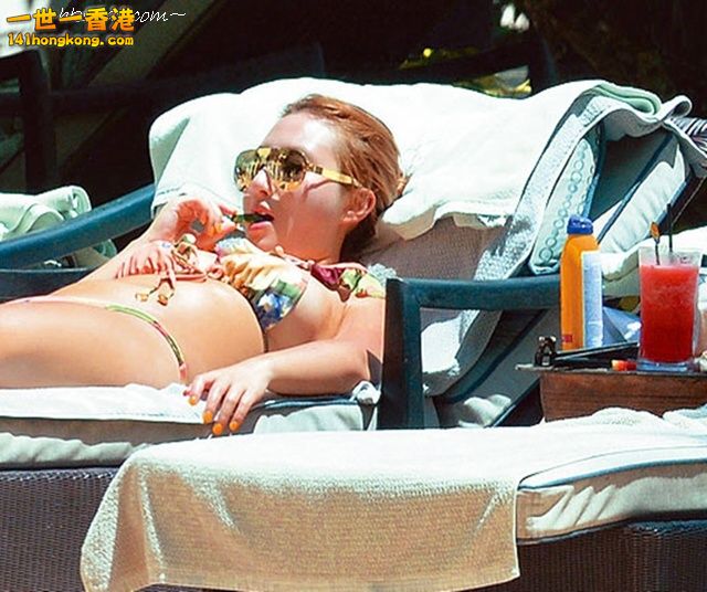 E1217_014A_PBW_7095 10.jpg