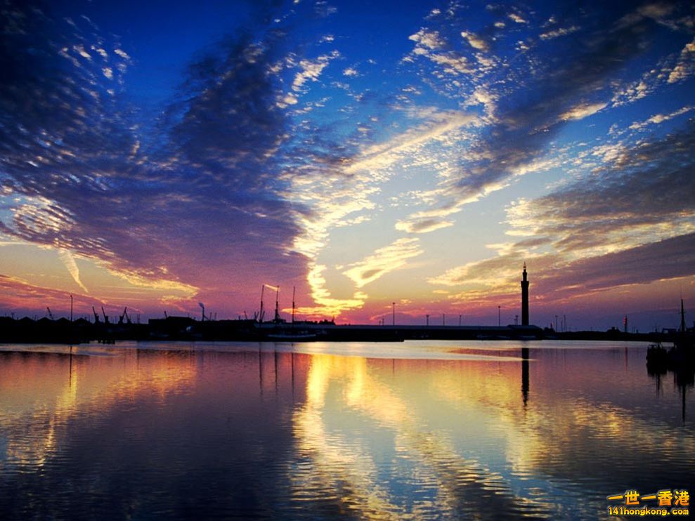mackerel-sky_1054_990x742.jpg
