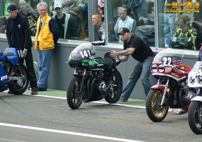 Kawasaki Z1000 (141).jpg