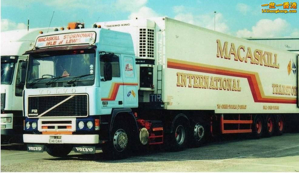 MacAskill E141 OAH Volvo F12.jpg