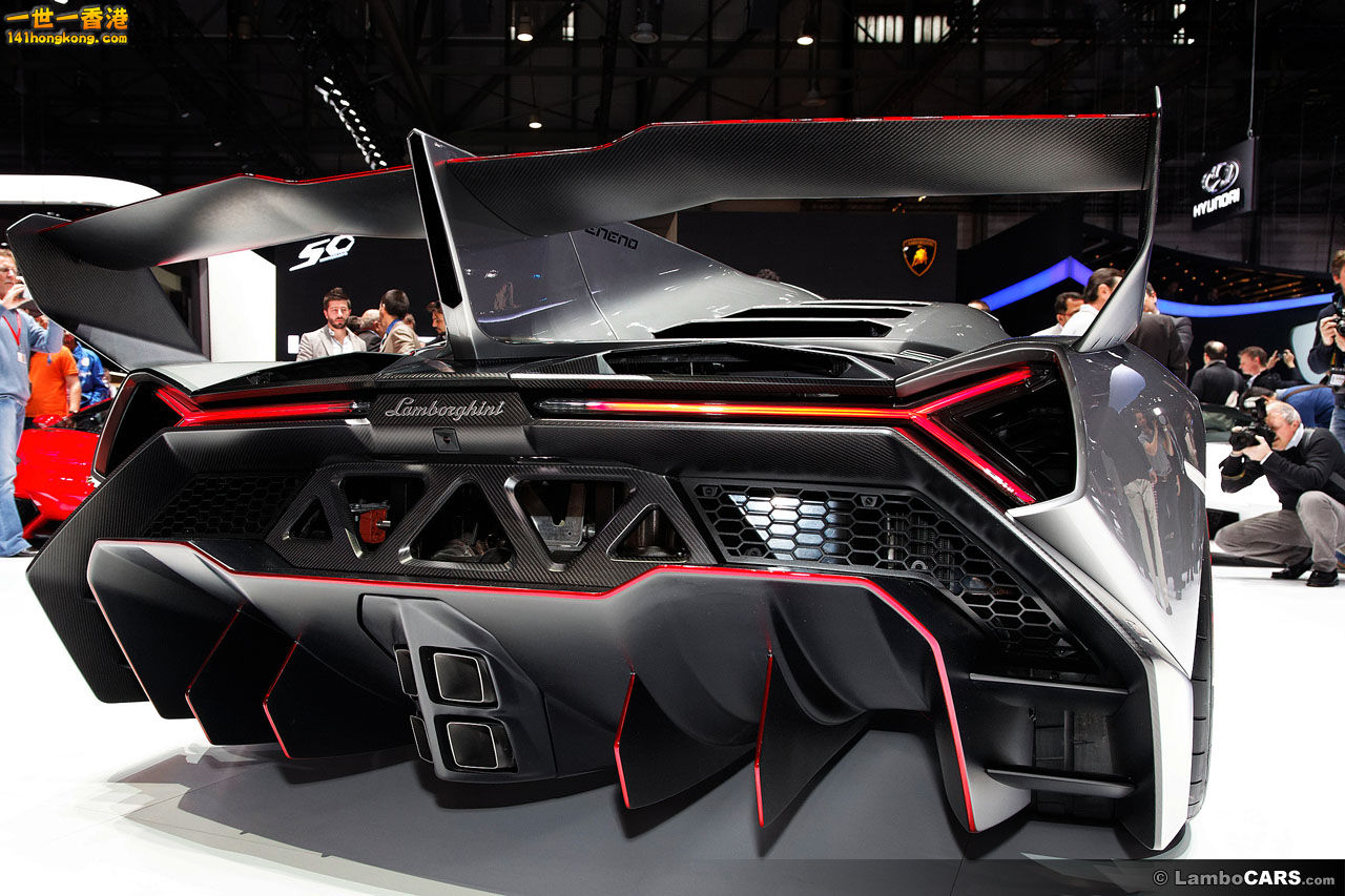 lamborghini_veneno_23.jpg