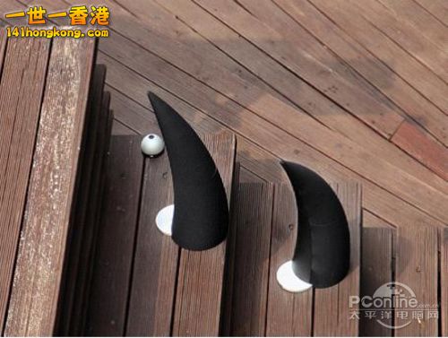 2940597_YY8_thumb.jpg
