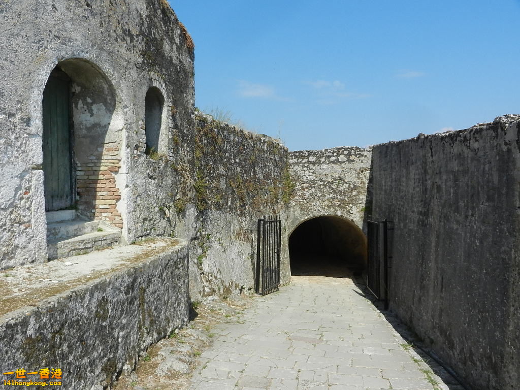 DSCN7008.JPG