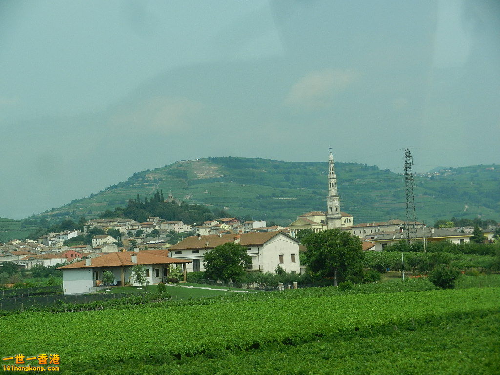 DSCN8068.JPG