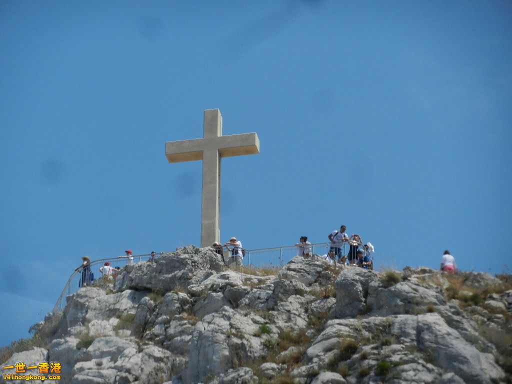 DSCN7588.JPG