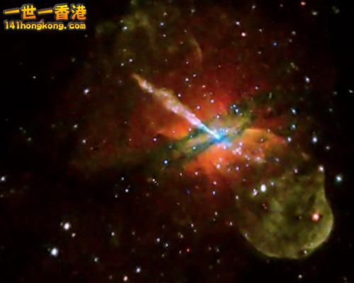 这张照片是美国宇航局钱德拉X射线空间望远镜拍摄的，展示的是所谓“半人马A”，科学家普遍认为这一区域存在 ...