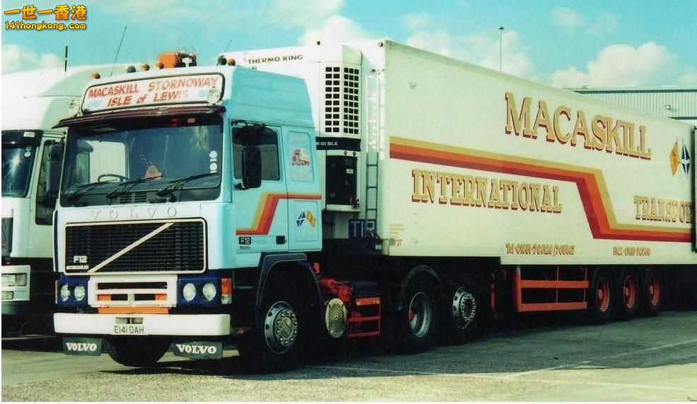 MacAskill E141 OAH Volvo F12.jpg