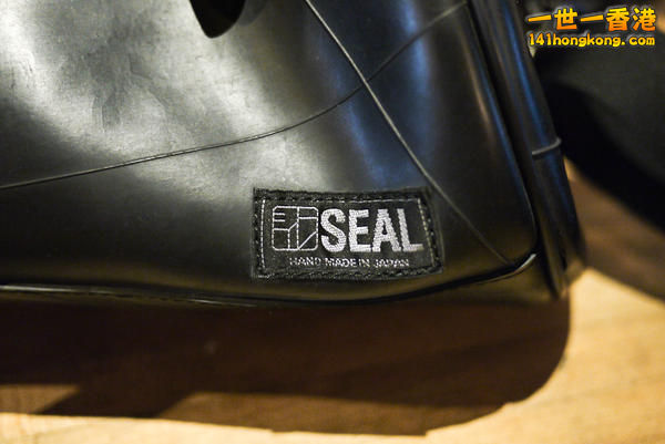 seal_bag_14.jpg