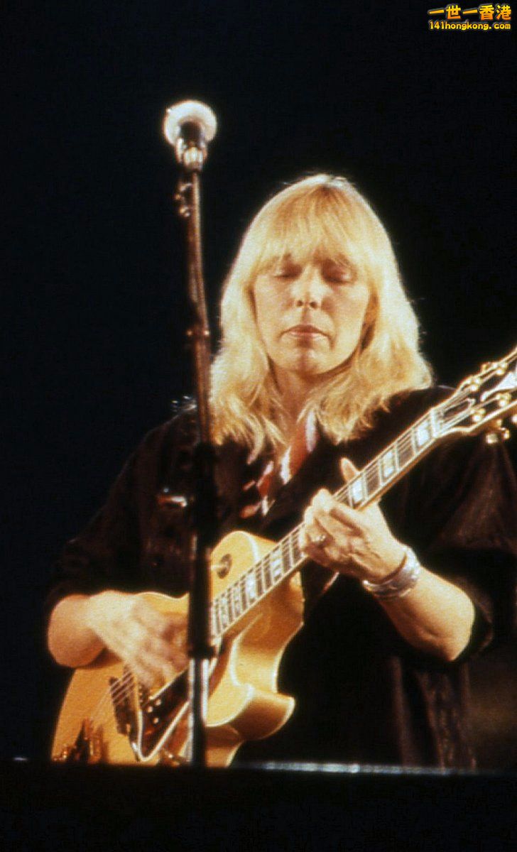 Joni_Mitchell_2004.jpg