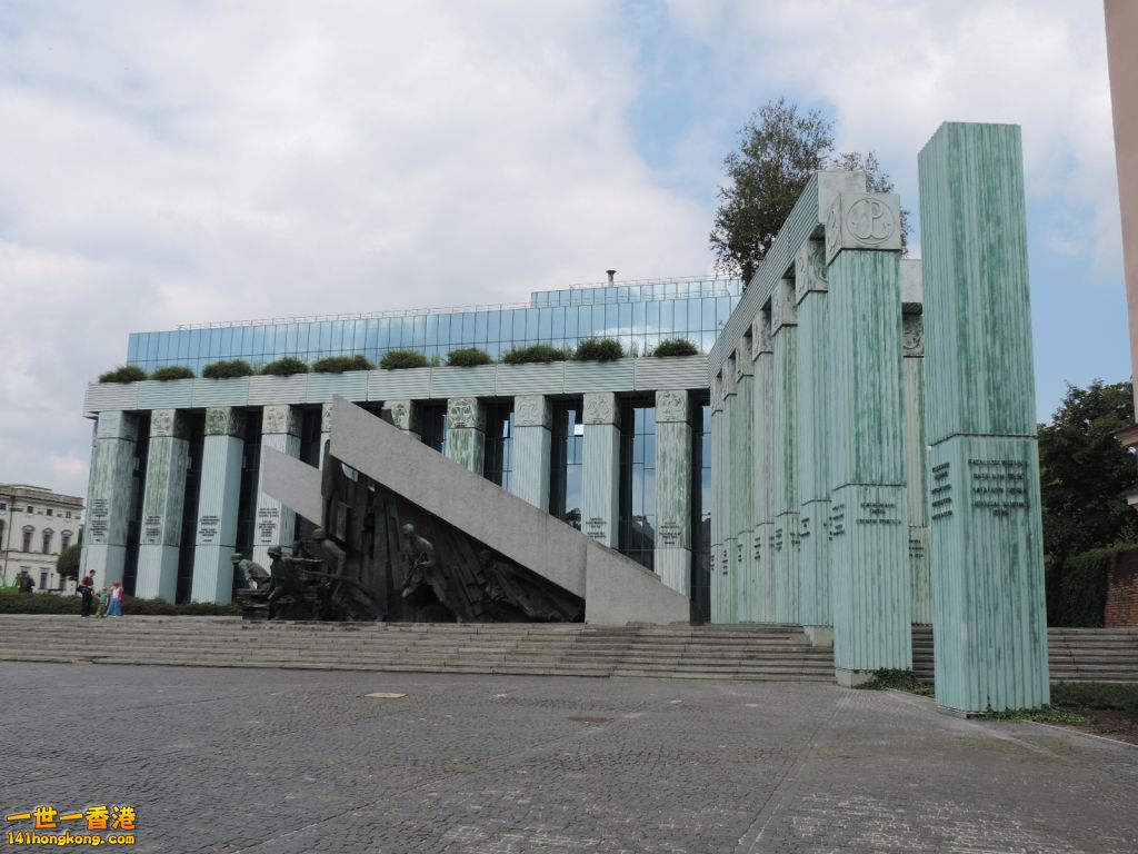 (174).JPG