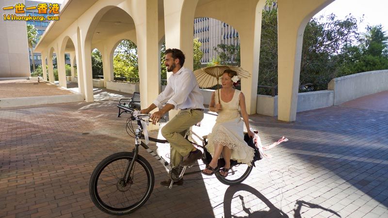 bike-wedding-a.jpg