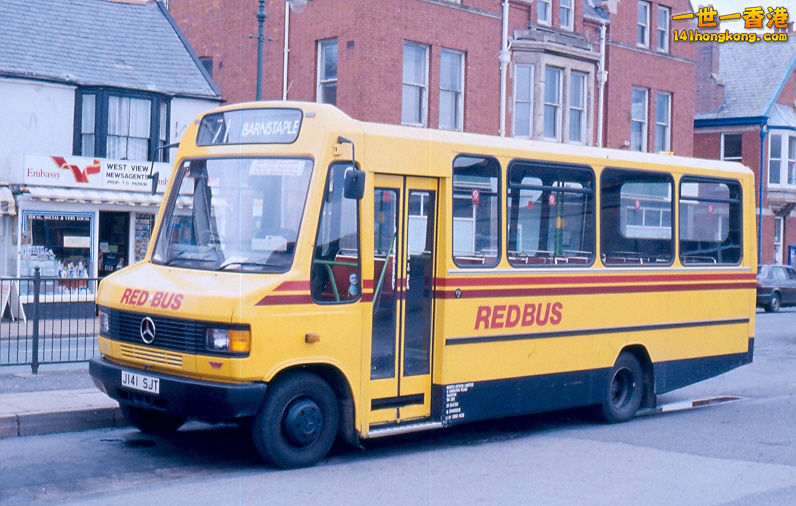 North Devon 712 (J141 SJT) at Barnstaple Bus Station.jpg