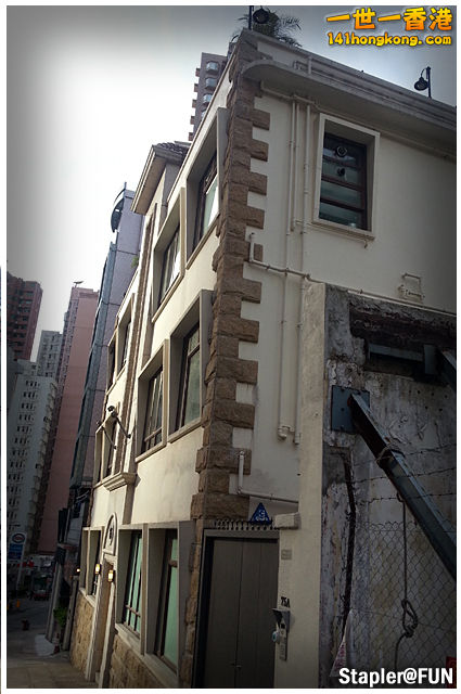 House 01.jpg