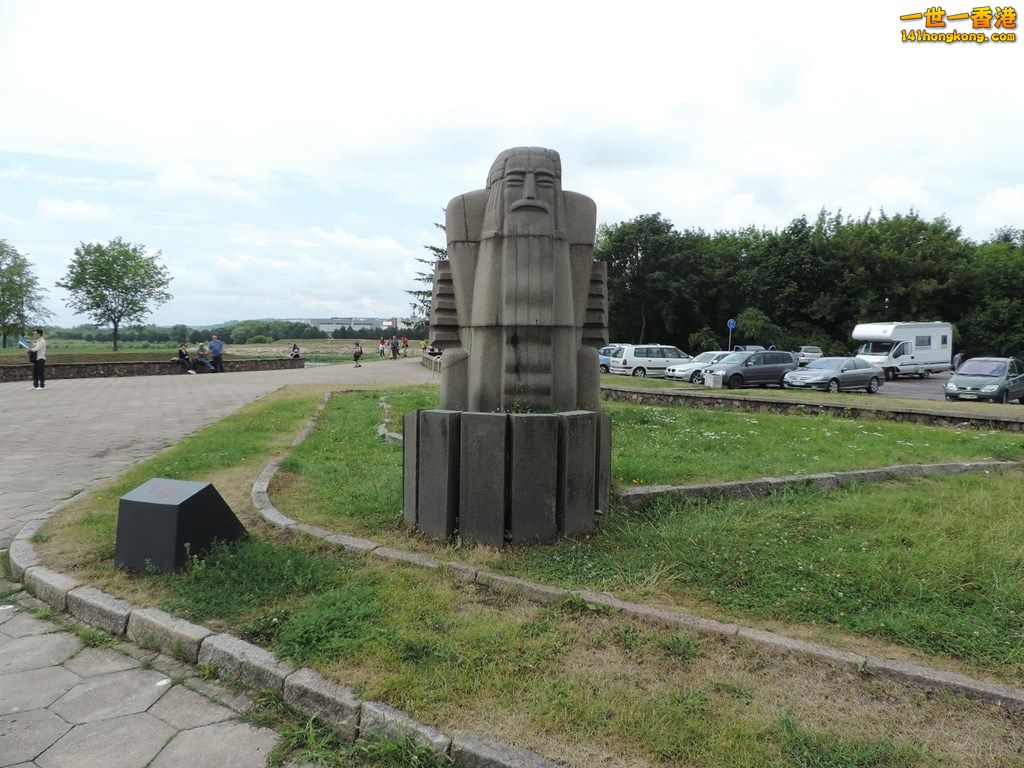 (33).JPG