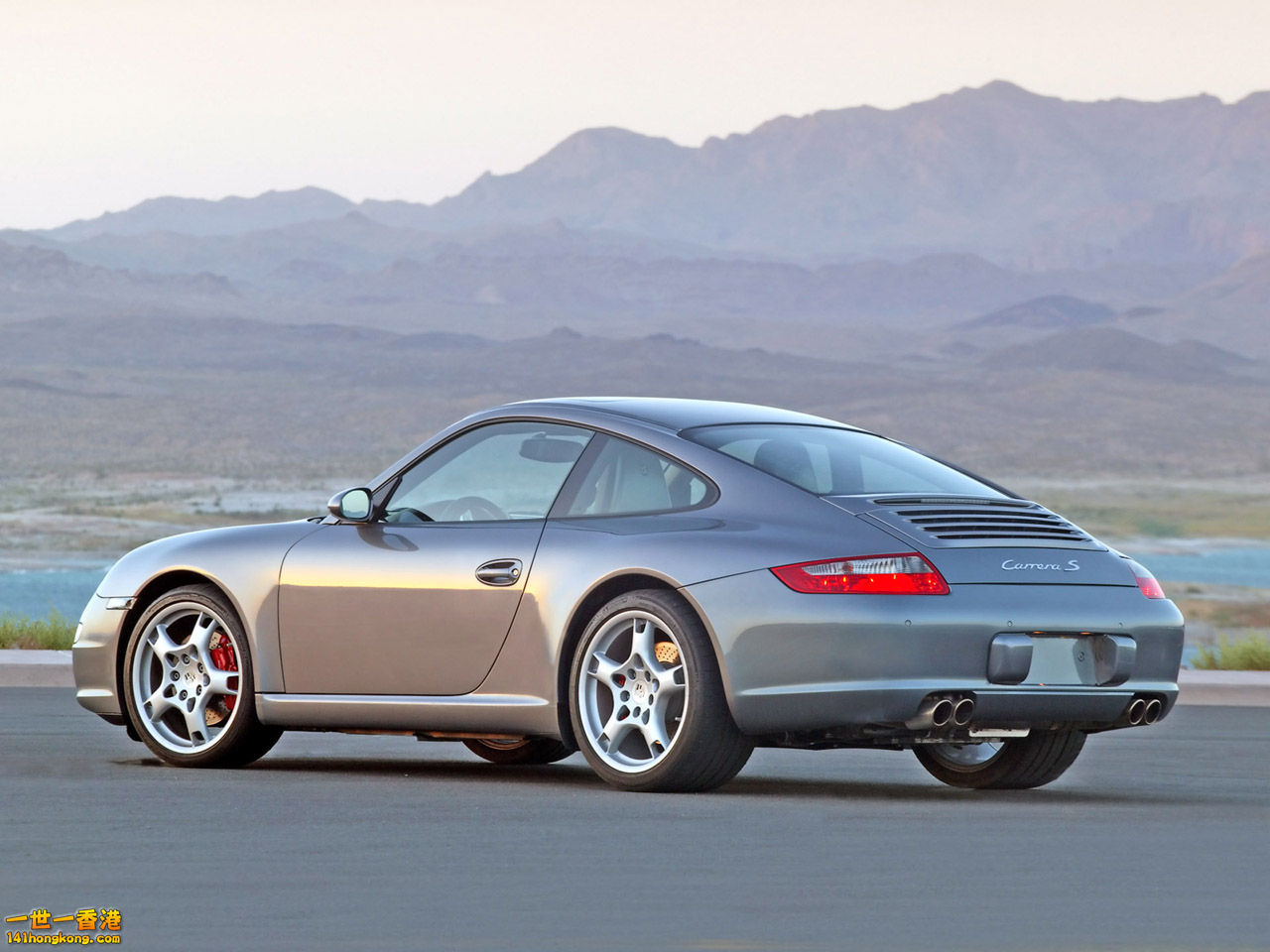 porsche-911-carrera-s-02.jpg