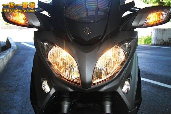 Suzuki04.jpg