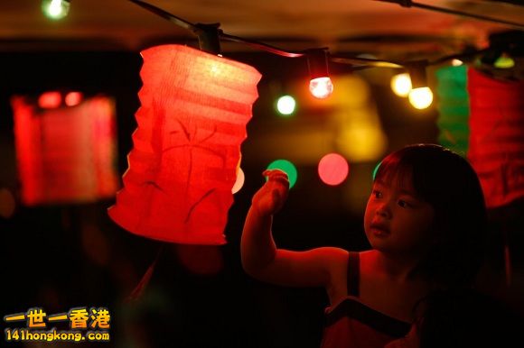 Mid-Autumn-Festival-Hong-Kong-2013-Destination-Asia.jpg