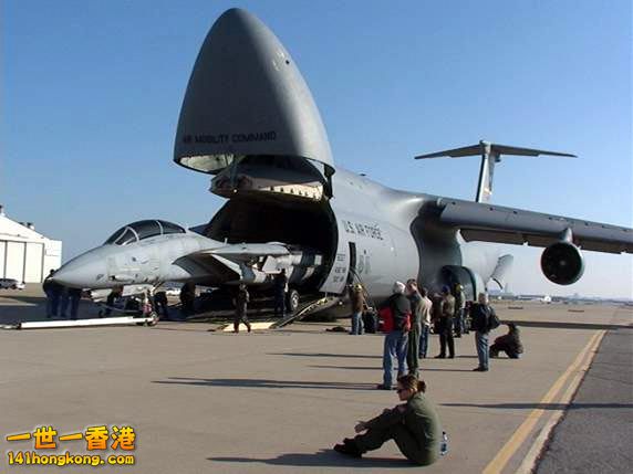 C-5 Galaxy 2.jpg
