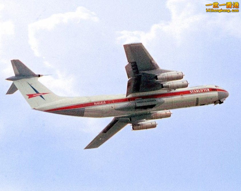 Lockheed Starlifter N4141A.jpg