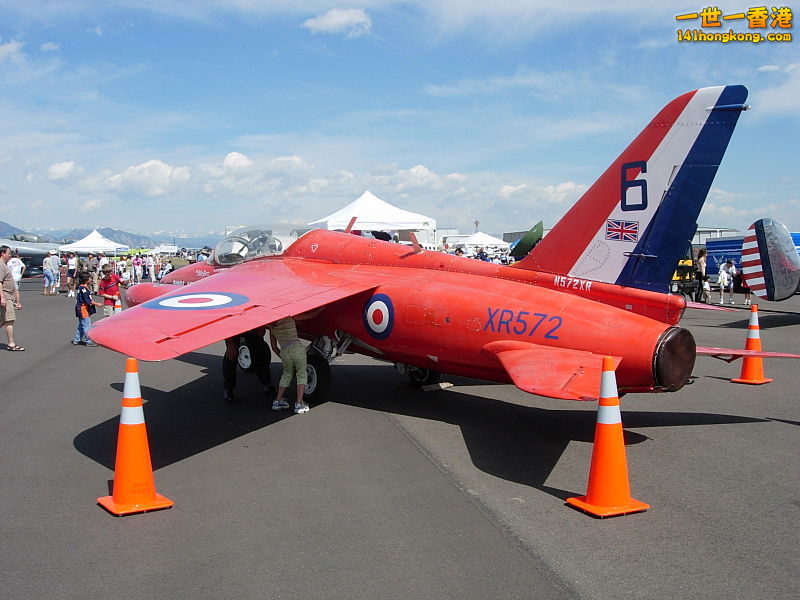Folland Gnat T.1 XR57_N572XR 採紅箭飛行表演隊的塗裝June 2006..jpg