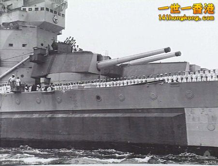 The external vertical armour belt is clearly visible here on Howe.jpg