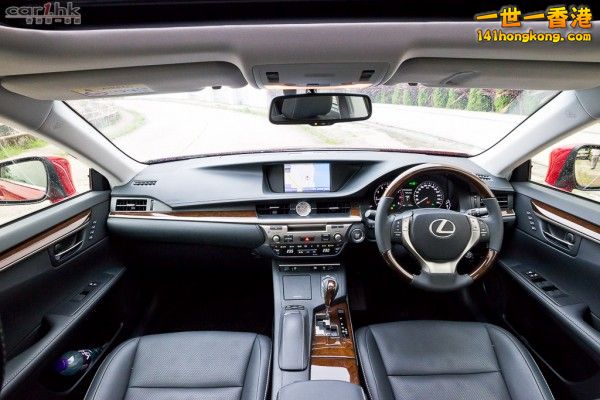 lexus-es250-2013-review-10-600x400 (1).jpg