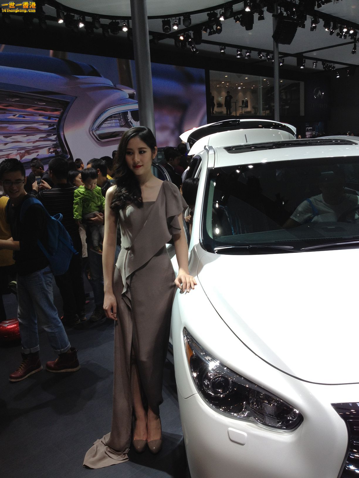 2013-11-27 15.16.16.jpg