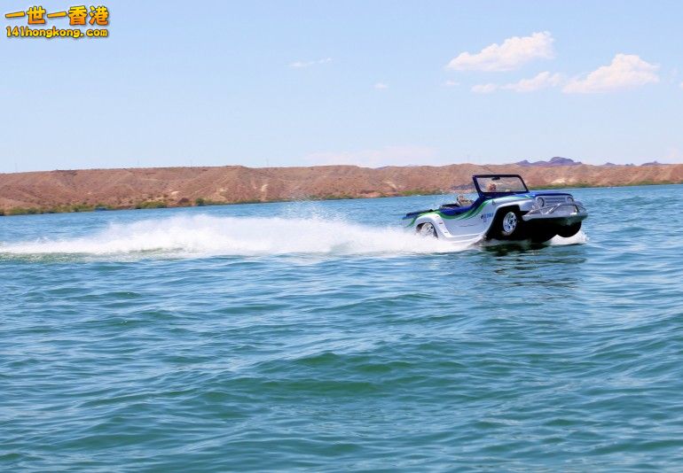 watercar-panther-amphibious-jeep-acura-jet-boat-water-fun-11.jpg