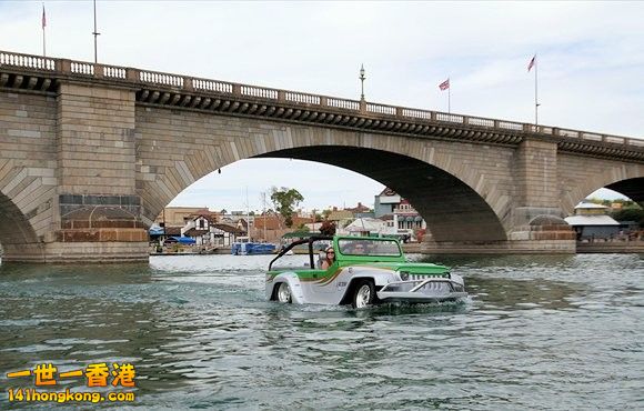 watercar-panther-amphibious-jeep-acura-jet-boat-water-fun-30.jpg