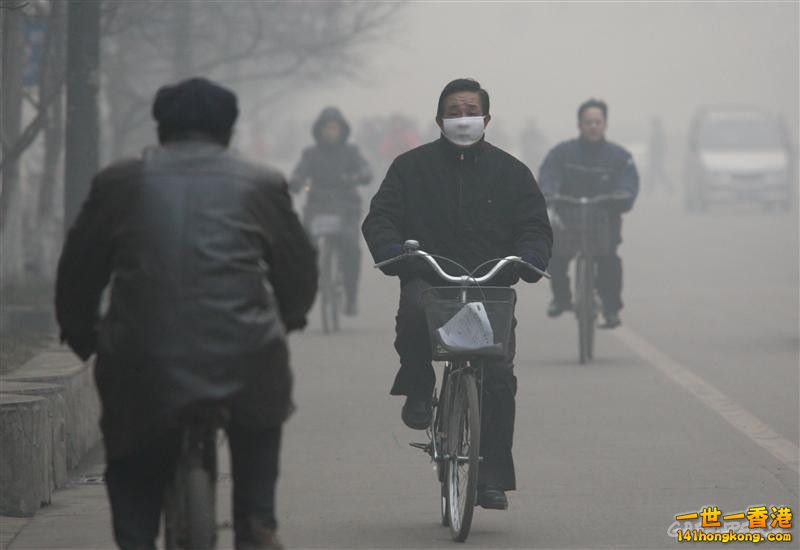 air-pollution-linfen-bicycle.jpg