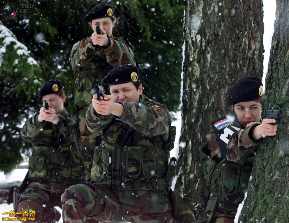 Croatian Female military.jpg