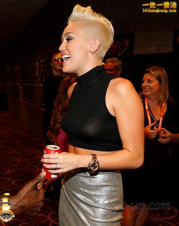 Miley_Cyrus_ (1505).jpg