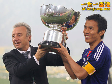 亞洲盃獎盃.jpg