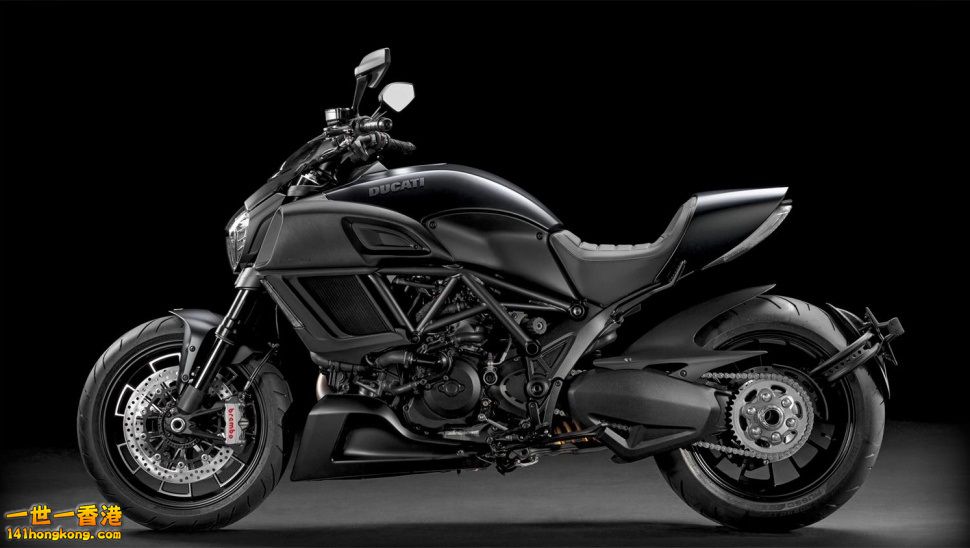 ducati-diavel-left-970x548-c.jpg