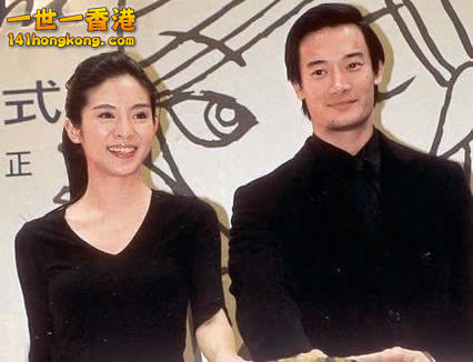 楊采妮邱韶智.jpg