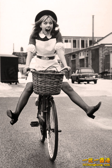 whee enlish girl.jpeg