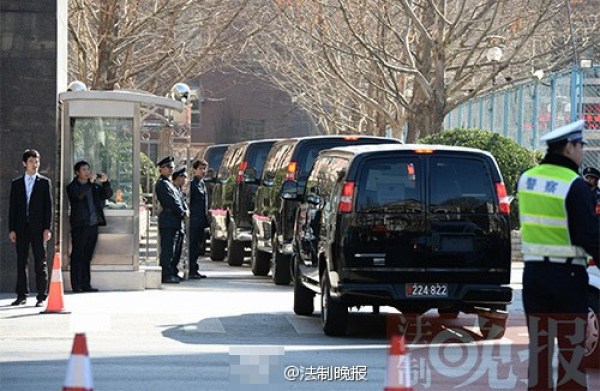 06 車隊像教父片中送殯鏡頭.jpg
