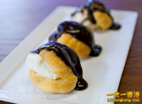 _Chocolate_Profiteroles02.jpg