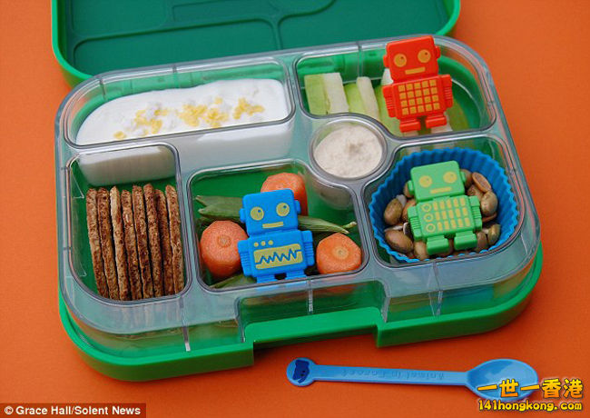 adaymag-eats-amazing-lunchboxes-11.jpg