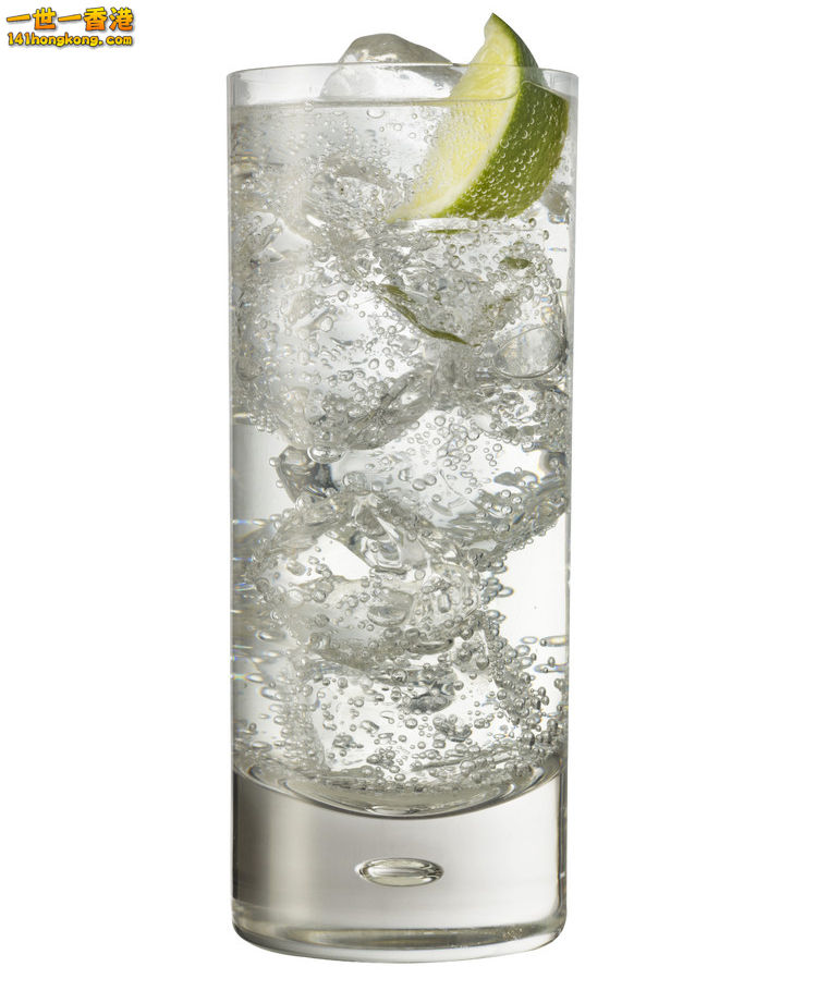 adaymag-these-are-the-drinks-bartenders-really-order-when-they-re-not-on-the-job-04.jpg