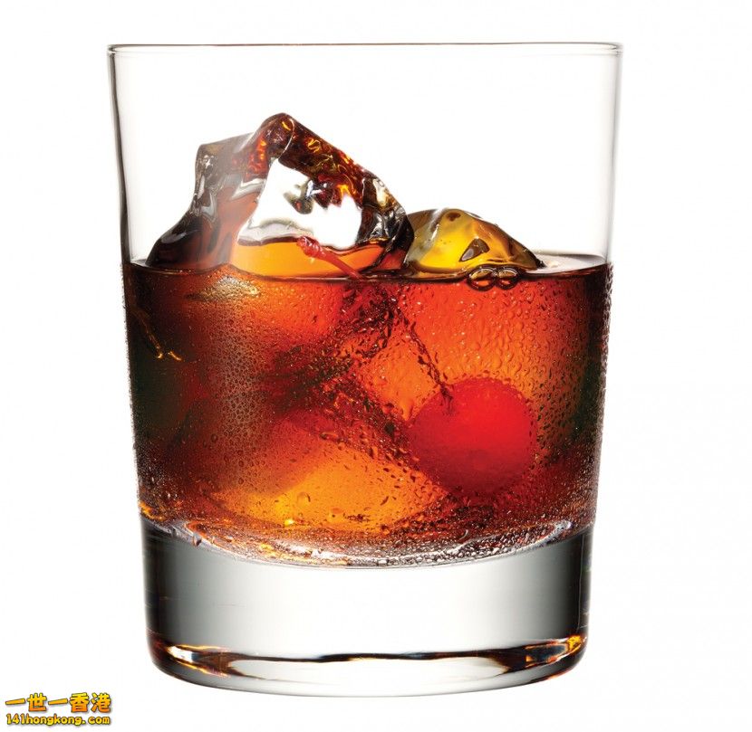 adaymag-these-are-the-drinks-bartenders-really-order-when-they-re-not-on-the-job.jpg