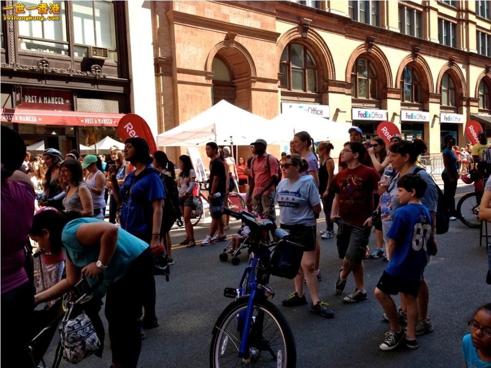 Reebok Summer Streets Crowd.JPG