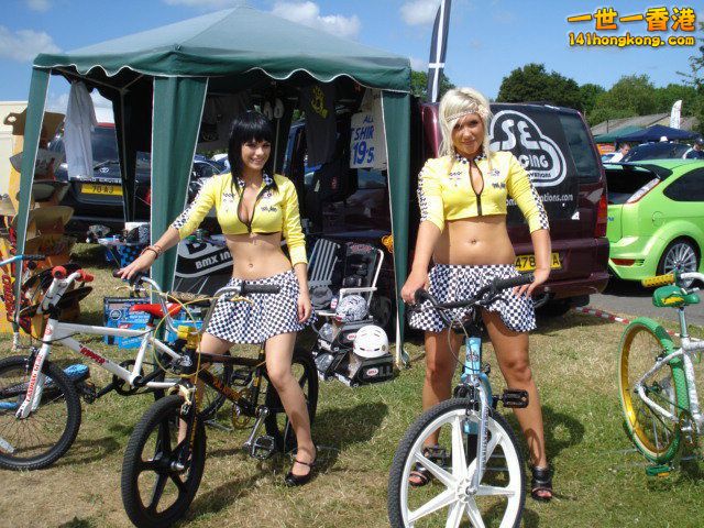 se-racing-pk-ripper-hot-chicks-fille-bmx-vtt-pin-up.jpg
