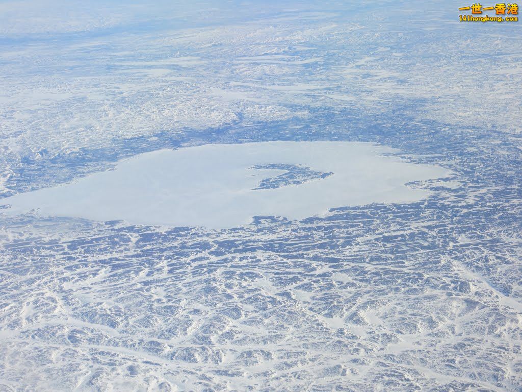 (Mistastin Lake1.jpg