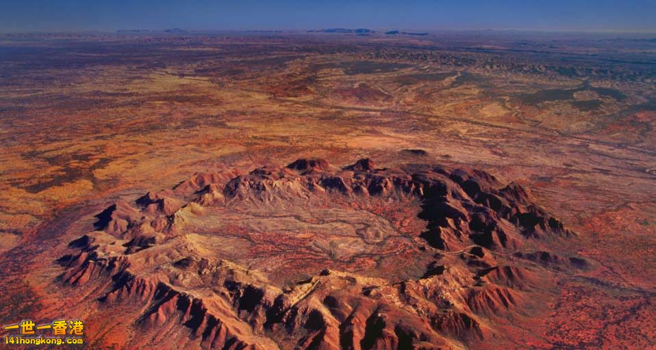 Gosses Bluff Crater 1.jpg