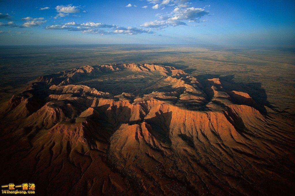 Gosses Bluff Crater.jpg