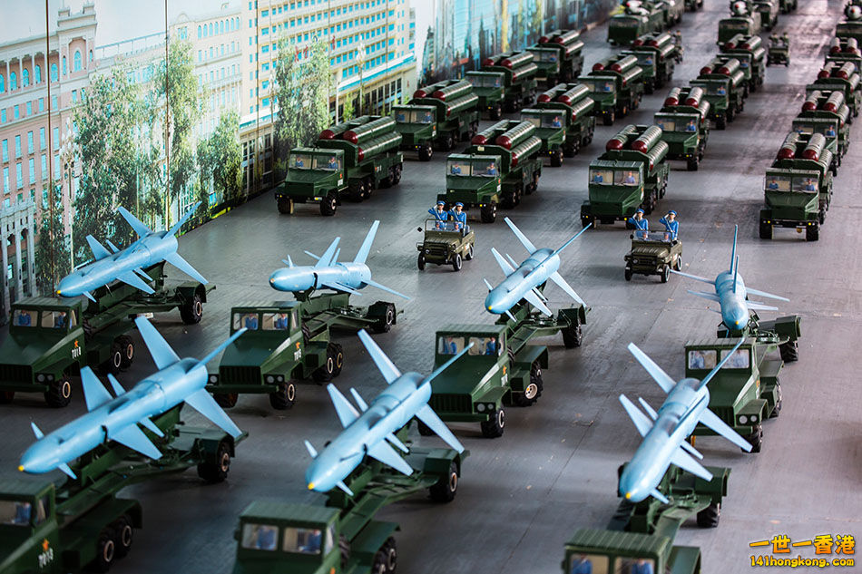 20130329_pla_military_parade_china_60th_anniversary_diarama_hengdian11.jpg