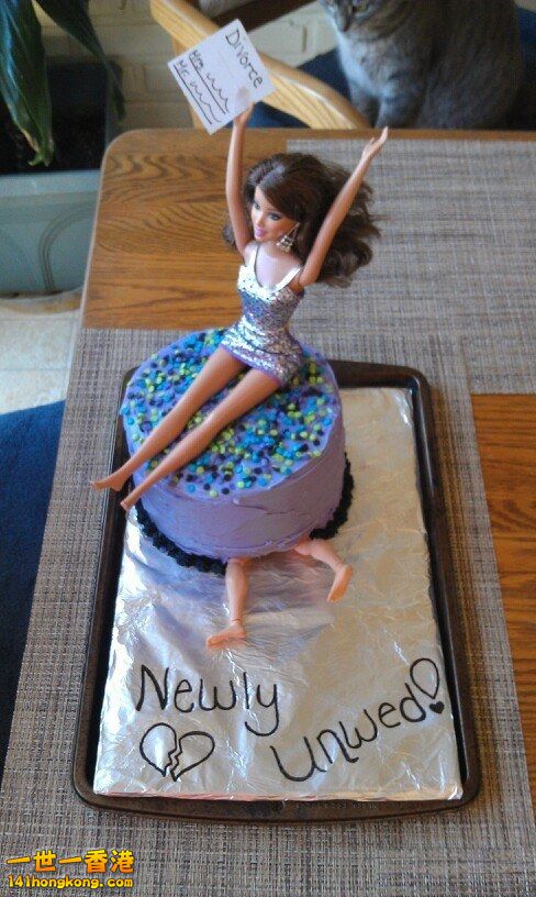 adaymag-hilarious-divorce-cake-04.jpg