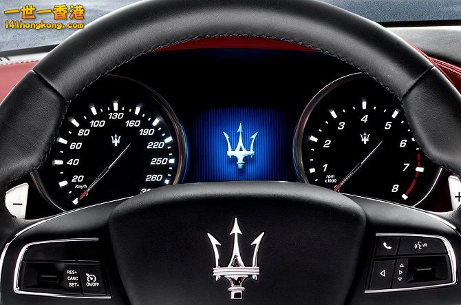 2014-Maserati-Ghibli-instrument-binnacle=1.jpg